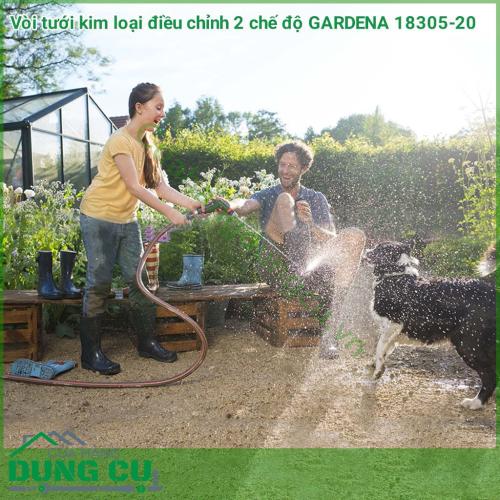 Vòi tưới kim loại 2 chế độ có thể điều chỉnh chế độ phun từ dạng phun tia sang phun loe giúp tiện lợi cho nhiều mục đích sử dụng khác nhau như tưới cây, hoa cảnh, rửa sân vườn, rửa xe, vệ sinh nhà cửa..