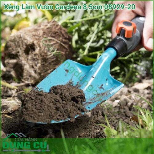 Xẻng làm vườn Gardena 8,5cm 08929-20 là dụng cụ làm vườn không thể thiếu cho gia đình. Xẻng làm vườn Gardena 08929-20 sẽ giúp bạn xúc đất, xới đất trồng cây, trồng hoa, trồng rau, trồng cỏ... 