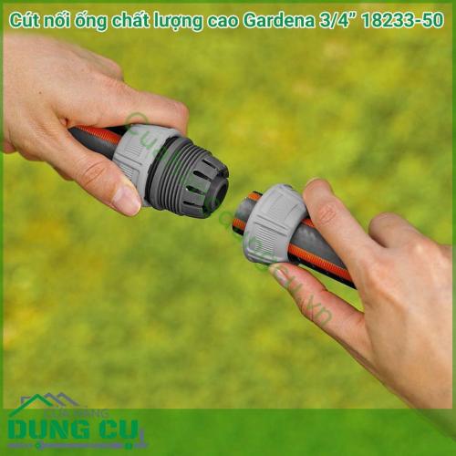 Cút nối ống chất lượng cao Gardena 3/4 inch 18233-50 là phụ kiện chính hãng của Gardena. Đây là phụ kiện được sử dụng để nối các đoạn ống dẫn nước mà không cần dùng đến các dụng cụ sửa chữa phức tạp