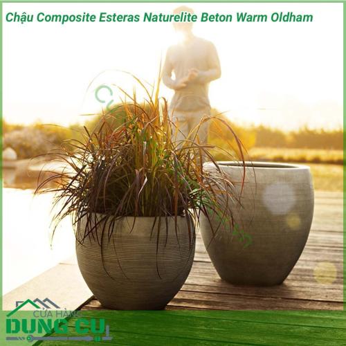 Chậu hoa Composite Esteras Naturelite Beton Warm Oldham với ý tưởng bắt nguồn thiên nhiên, chậu nhựa composite Esteras mang thiết kế mộc mạc kết hợp màu sắc nhẹ nhàng, trang nhã đem lại sự sang trọng và tinh tế cho không gian nhà bạn.