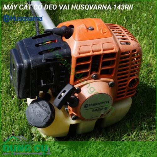 Dụng cụ cắt cỏ bằng tay Husqvarna 143RII là máy cắt cỏ dành cho công việc chuyên nghiệp với thiết kế nhỏ gọn. Tay cầm được thiết kế theo những nghiên cứu với thực tiễn ứng dụng cao cho vị trí làm việc thuận tiện nhất. 