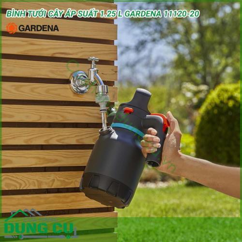 Bình tưới cây áp suất 1,25LGardena 11120-20 là một dụng cụ cần thiết cho công việc chăm sóc cây hằng ngày. Được thiết kế và sản xuất theo công nghệ hiện đại và dây chuyền tiên tiến. Với vật liệu là từ nhựa HPDE cao cấp có được độ bền cao.