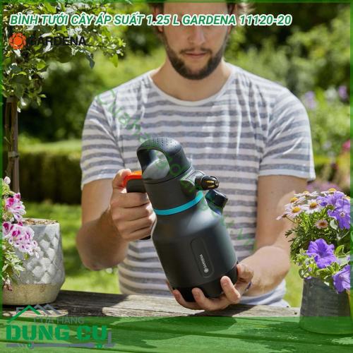 Bình tưới cây áp suất 1,25LGardena 11120-20 là một dụng cụ cần thiết cho công việc chăm sóc cây hằng ngày. Được thiết kế và sản xuất theo công nghệ hiện đại và dây chuyền tiên tiến. Với vật liệu là từ nhựa HPDE cao cấp có được độ bền cao.