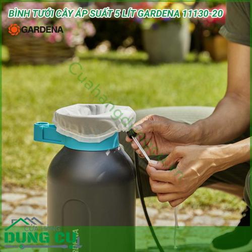 Bình tưới cây áp suất 5L Gardena 11130-20 được chế tạo bằng chất liệu nhựa cao cấp. Có độ bền cao, khả năng chống chịu các tác động ngoại lực và ảnh hưởng của môi trường. Yếu tố này giúp cho bình tưới thương hiệu Gardena luôn có tuổi thọ cao nhất.