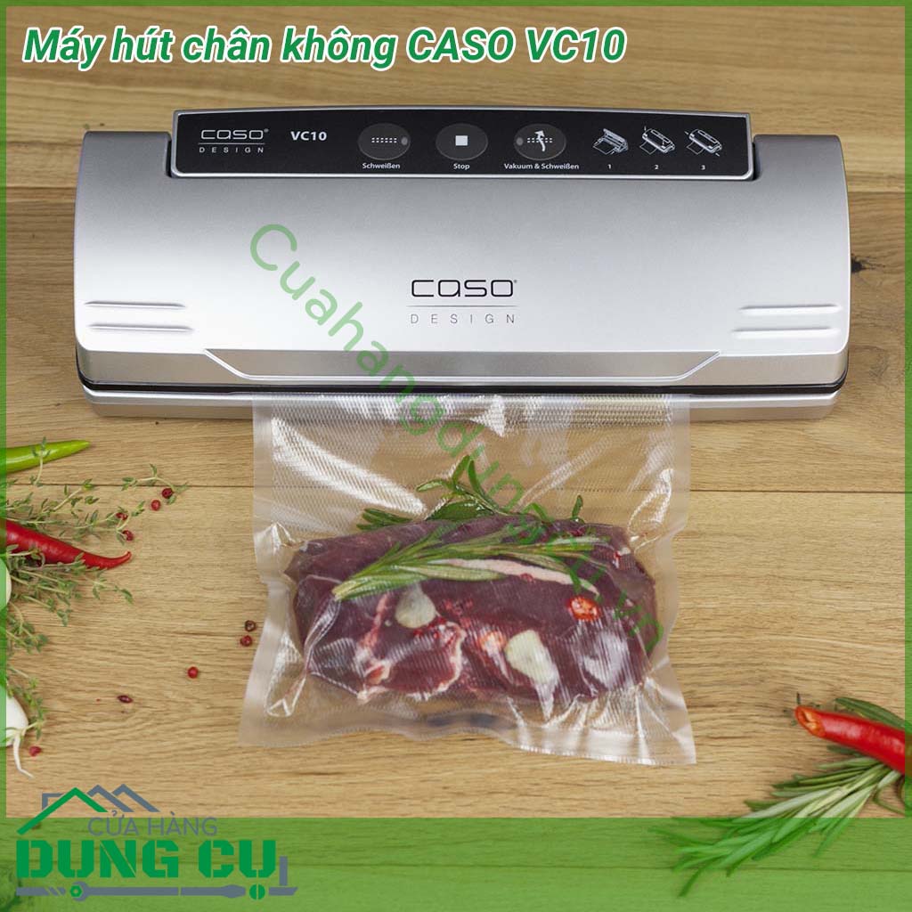 Máy hút chân không thực phẩm CASO VC10&nbsp;bạn chỉ cần cho thực phẩm vào túi ni lông chuyên dụng và đặt vào máy&nbsp;thì hệ thống hút chân không của máy sẽ tự động thực hiện các công việc còn lại cho bạn một cách nhanh chóng và dễ dàng.