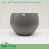 Chậu cây Composite hình bầu tròn cao cấp được thiết kế và làm theo các mẫu mã kiểu dáng từ cổ điển đến hiện đại theo phong cách Châu Âu. Kiểu dáng tròn bầu giữa. Chậu siêu nhẹ, dễ dàng vận chuyển đi xa, hoặc di chuyển lên cao theo mục đích sử dụng