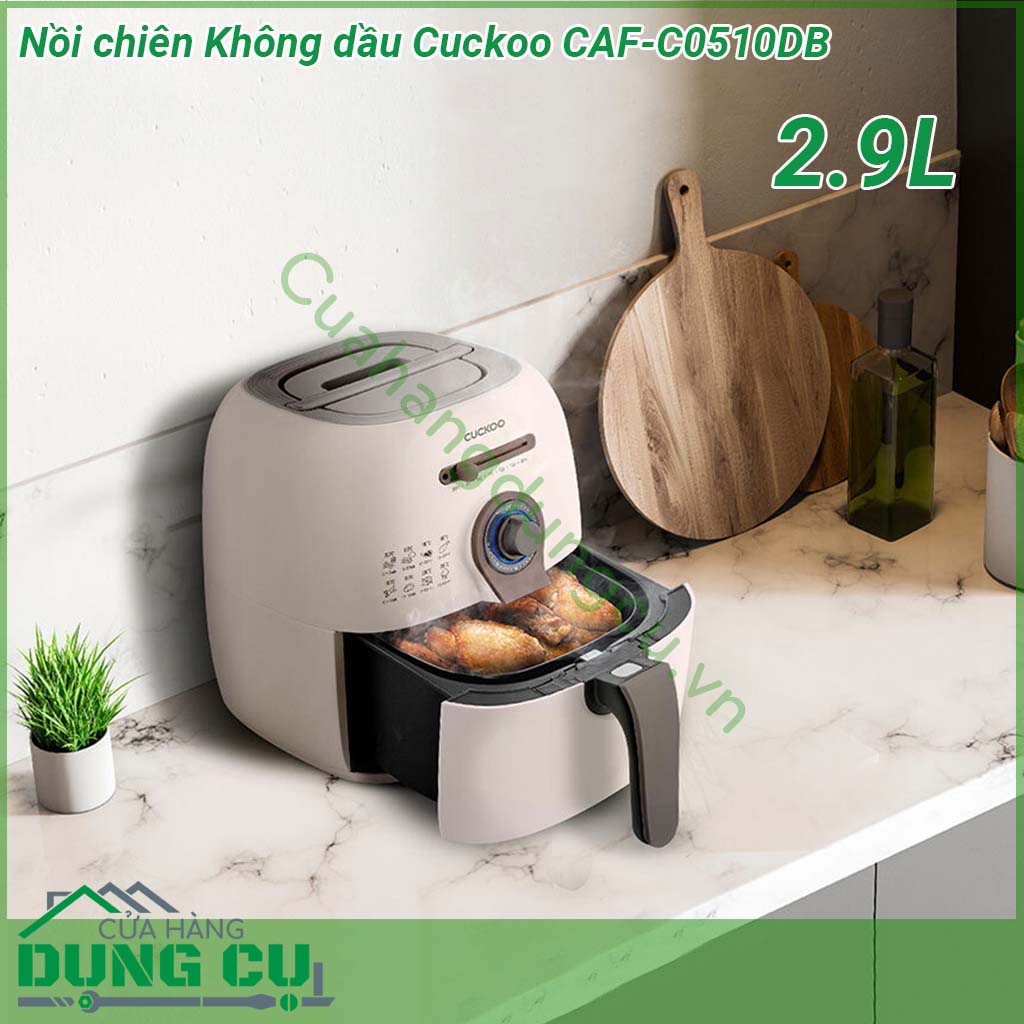 Nồi chiên không dầu Cuckoo CAF-C0510DB 2 9L màu sắc nhã nhặn kiểu dáng bắt mắt &nbsp;Chất liệu vỏ ngoài bằng nhựa cao cấp kết hợp với công nghệ cool touch cách nhiệt chống nóng vô cùng an toàn &nbsp;Lòng nồi được phủ lớp chống dính dễ dàng vệ sinh sau khi nấu &nbsp;