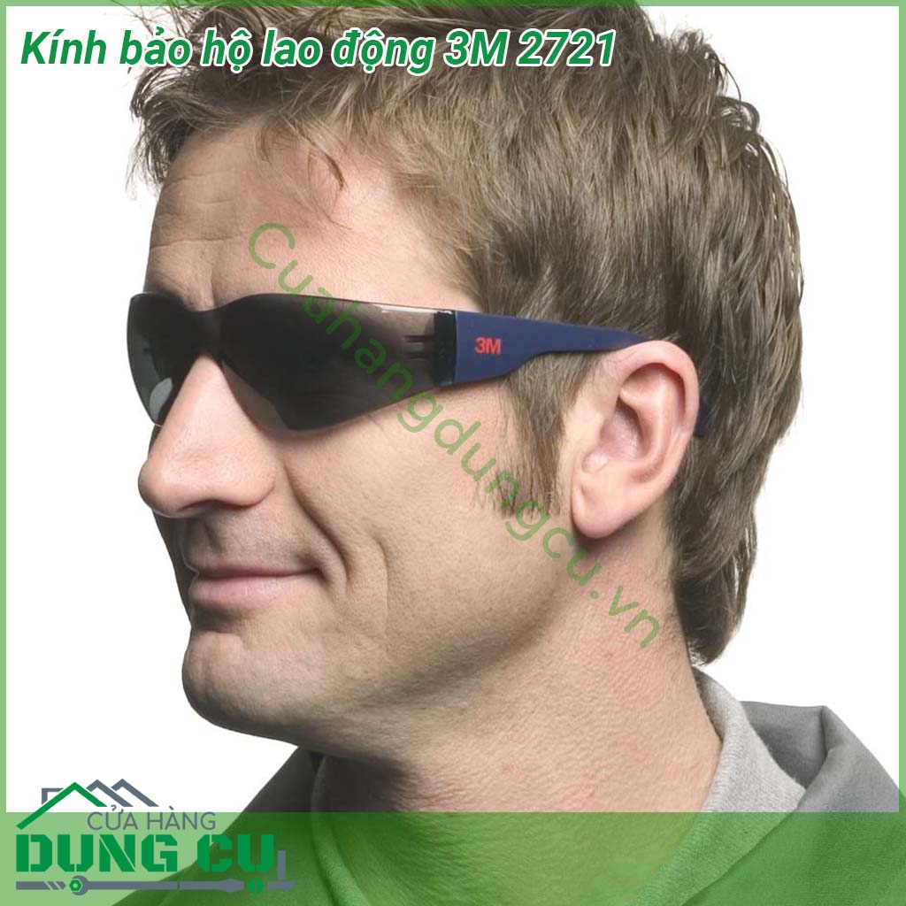 Kính bảo hộ lao động 3M 2721&nbsp;gọng màu xanh thiết kế dạng cong ôm khít vùng mắt và phù hợp với phần lớn hình dạng các khuôn mặt hai gọng mềm tạo cảm giác thoải mái khi đeo có thể điều chỉnh phù hợp với sống mũi người sử dụng &nbsp;