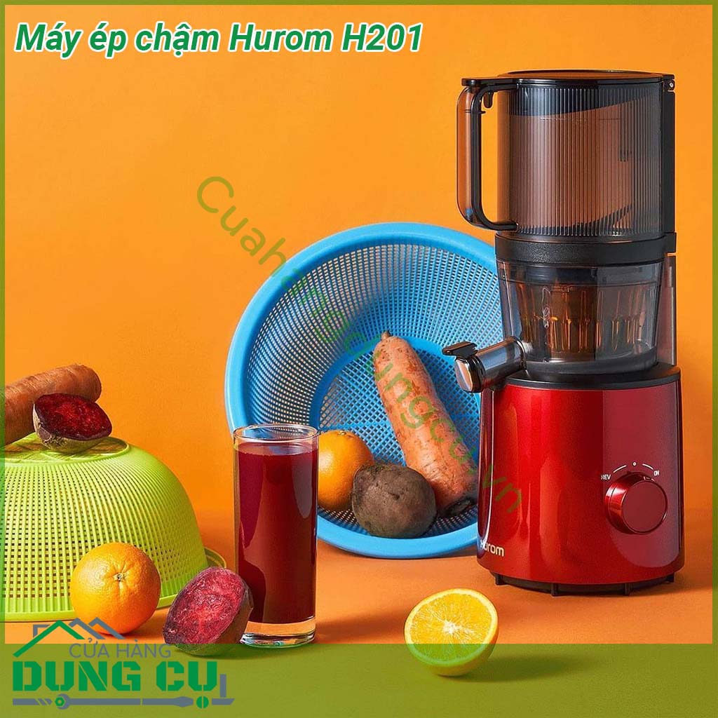 Máy ép trái cây chậm cao cấp Hurom H201&nbsp;có kích thước nhỏ&nbsp;với kiểu dáng sang trọng &nbsp;vỏ ngoài được làm từ nhựa cao cấp chắc chắn bền bỉ không gây ra các chất độc hại luôn đảm bảo chất lượng an toàn vệ sinh thực phẩm