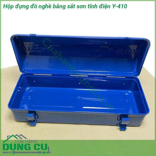 Hộp đựng đồ nghề bằng sắt sơn tĩnh điện Y-410 làm bằng chất liệu sắt siêu cứng có lớp sơn tĩnh điện màu xanh thiết kế tay xách tiện lợi chốt khóa chắc chắn sẽ đảm bảo hiệu quả công việc cho quá trình di chuyển của anh em thợ sửa chữa thợ cơ khí thợ điện  