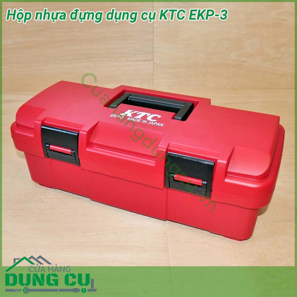 Hộp nhựa đựng dụng cụ KTC EKP-3&nbsp;được làm từ nhựa cao cấp chịu lực tốt và có độ bền cao Ngăn đựng&nbsp;lớn và 1 khay&nbsp;giúp bạn lưu trữ được nhiều dụng cụ cần thiết hơn Tay cầm chắc chắn &nbsp;có 2 chốt khóa bảo quản cất giữ sản phẩm không lo bị hư hỏng