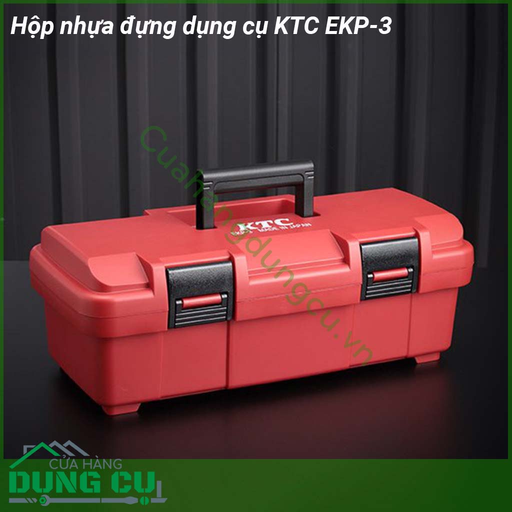 Hộp nhựa đựng dụng cụ KTC EKP-3&nbsp;được làm từ nhựa cao cấp chịu lực tốt và có độ bền cao Ngăn đựng&nbsp;lớn và 1 khay&nbsp;giúp bạn lưu trữ được nhiều dụng cụ cần thiết hơn Tay cầm chắc chắn &nbsp;có 2 chốt khóa bảo quản cất giữ sản phẩm không lo bị hư hỏng