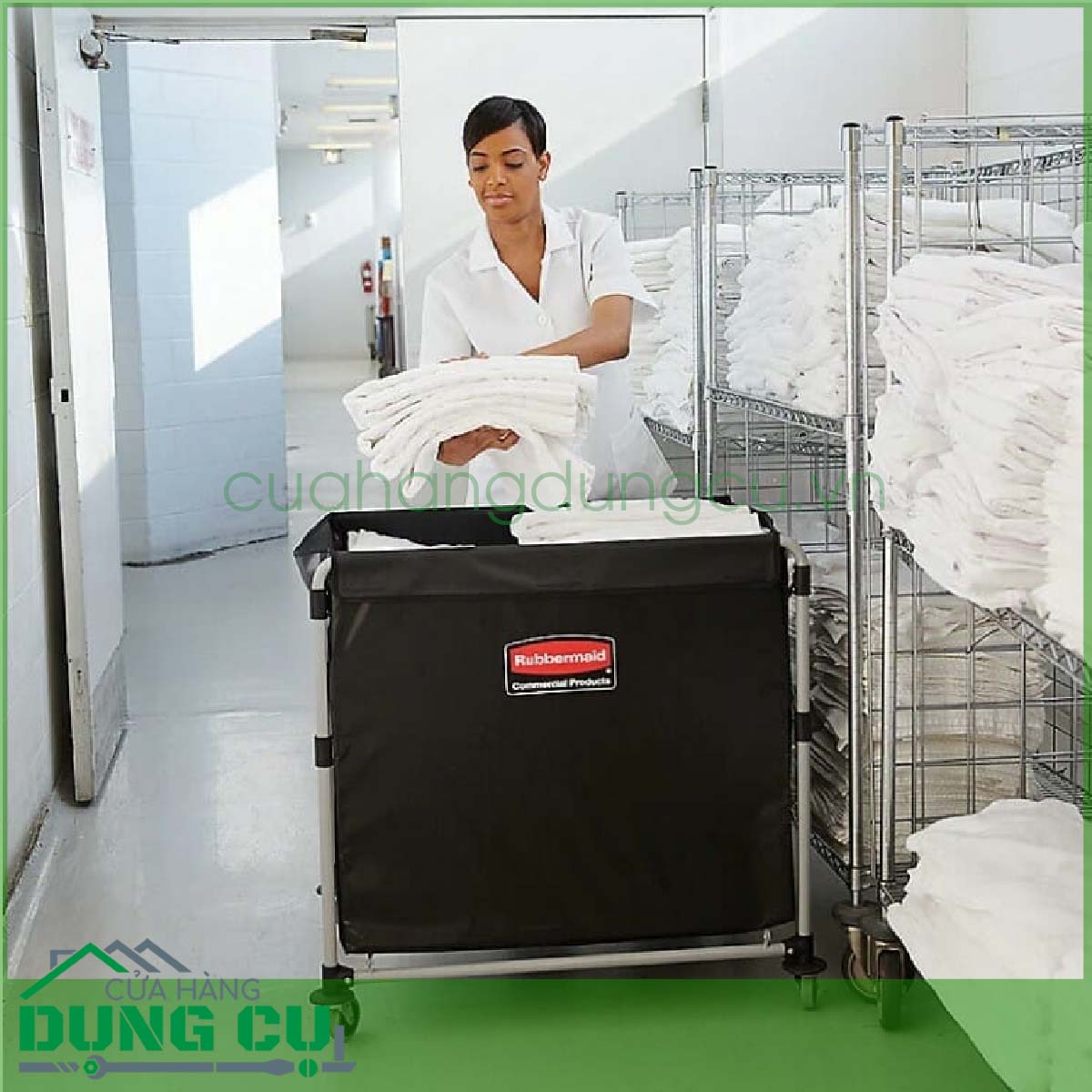 Xe đẩy dọn đồ 280L Rubbermaid có thể gấp gọn