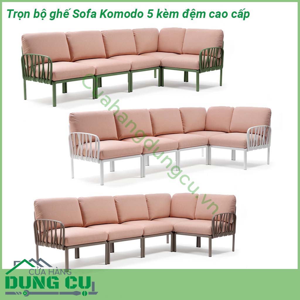 Ghế Sofa Komodo 5 kèm đệm cao cấp  khung polypropylene pha sợi thủy tinh với phụ gia UV Lưng tựa và tay vịn có thể được gắn trên tất cả các bên của ghế Có thể tháo rời và xếp gọn Bề mặt mờ Chân đế chống trượt Bộ đệm 5 chỗ đã bao gồm Khung kim loại hỗ trợ bên trong