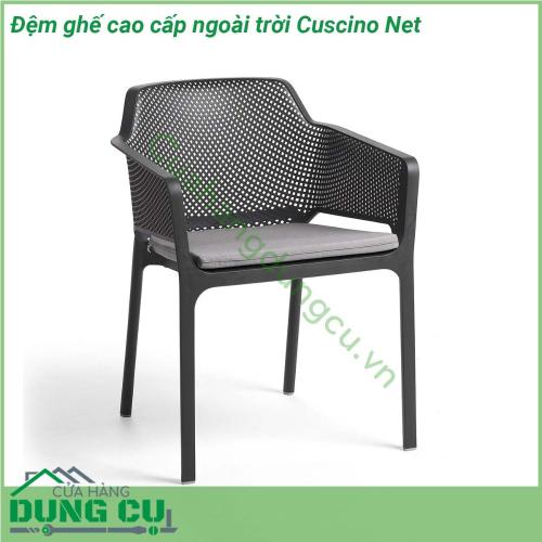 Đệm ghế cao cấp ngoài trời Cuscino Net được làm từ 100 sợi nhuộm acrylic độ bền cao tạo sự sang trọng tinh tế dễ kết hợp trang trí dễ vệ sinh và không bao giờ phải lo đến chuyện lỗi mốt