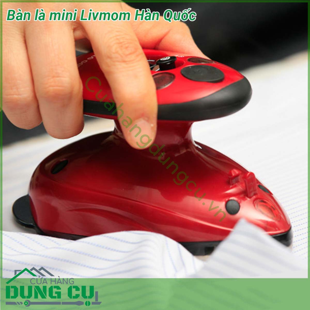 Bàn là mini Livmom Hàn Quốc&nbsp;chiếc bàn là rất được ưa chuộng tại Hàn bởi ngoài việc là rất nhanh và phẳng nó còn có kiểu dáng đẹp nhỏ gọn bằng lòng bàn tay mặt bàn là bằng thép không gỉ rất tiện để mang đi du lịch công tác hay cho các bạn lớn một xíu có thể là quần áo giúp bố mẹ ở nhà mà rất an toàn