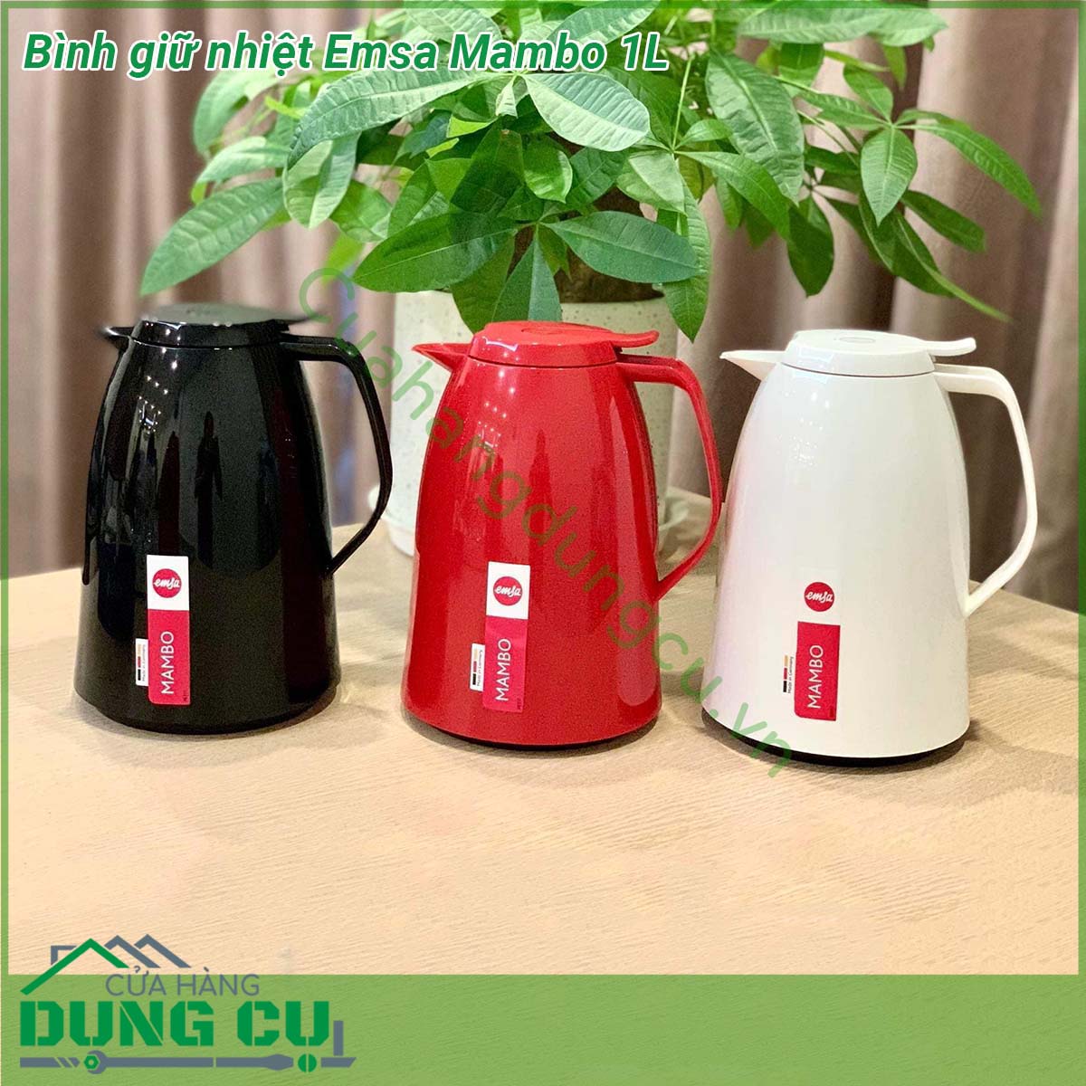 Bình giữ nhiệt Emsa Mambo 1L&nbsp;sở hữu thiết kế vô cùng ấn tượng với vỏ bình làm bằng nhựa bóng cao cấp thiết kế đơn giản trang nhã nhiều màu sắc siêu bền Sẽ là một thiết bị gia dụng không thể thiếu trong mỗi gia đình